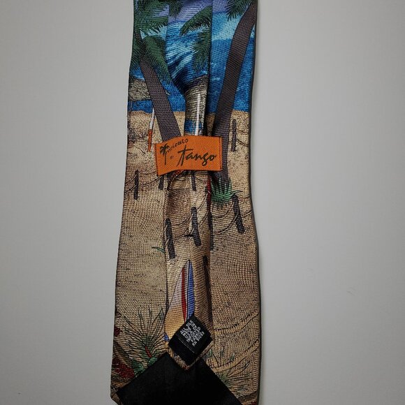 TANGO TROPICAL MENS TIE SKY/OCEAN/BEACH/ PALM TREES ******MADE IN USA****** - Picture 4 of 4